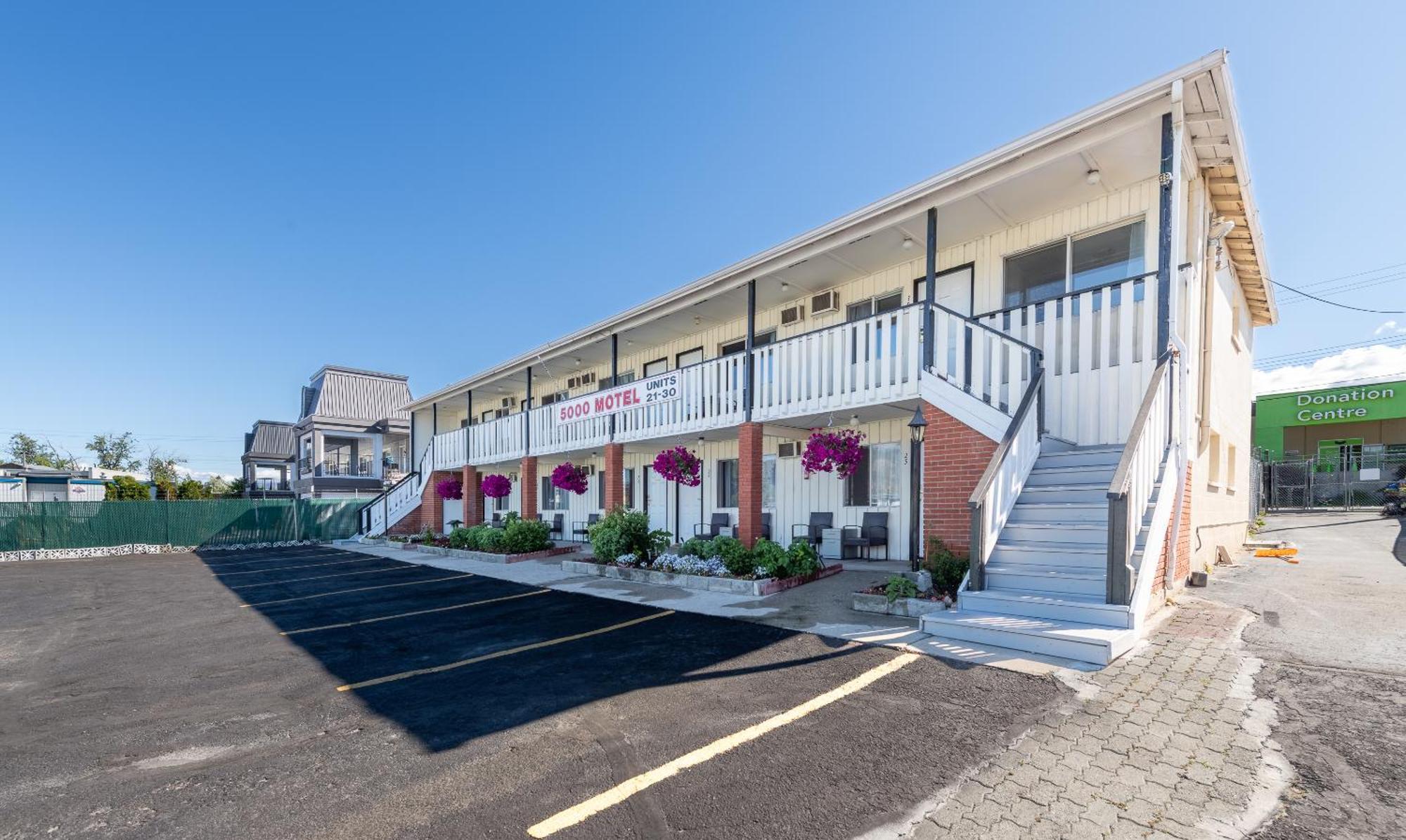 5000 Motel ペンティクトン エクステリア 写真