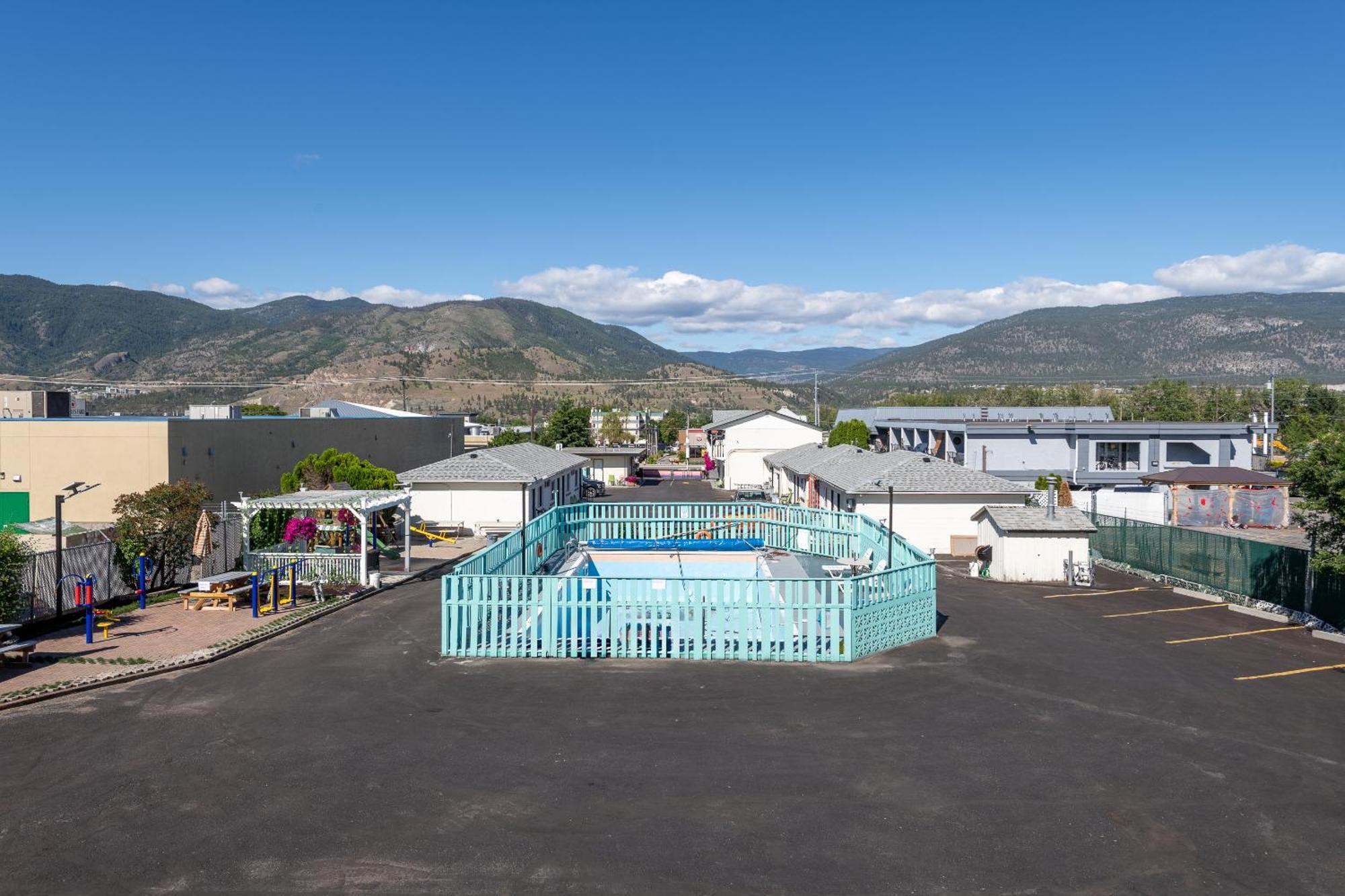 5000 Motel ペンティクトン エクステリア 写真